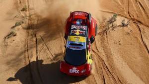 El recargo a Sainz le dio la victoria a Loeb en la octava etapa del Dakar