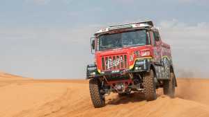 La muerte de un aficionado golpeó al Rally Dakar
