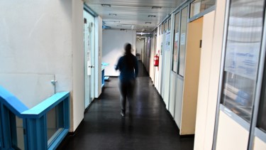 Los salarios superiores de los estatales de Río Negro están alcanzados por el impuesto a las Ganancias. Foto: Marcelo Ochoa. 