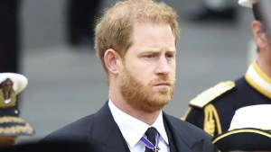 El príncipe Harry denunció que su hermano William lo atacó y desató otro escándalo