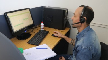 El sistema de atención en Cipolletti habilitó una nueva línea de comunicación en Facebook. Foto Gentileza.