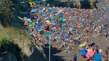 Las Grutas en pleno verano. Archivo.