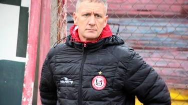 Christian Lovrincevich dirigió en el ascenso, en la primera de Bolivia, Perú y Chile. 