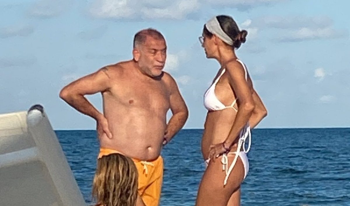 Esta es la foto del senador por Córdoba, Luis Juez, de vacaciones en Cancún. (Twitter).-
