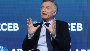 Antes del acto en La Plata, Macri aseguró que el gobierno de Néstor Kirchner «fue intolerante y manipulador»