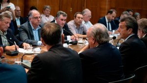 Massa anunció una batería de medidas contra la sequía para los productores