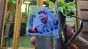 El bar Nacional, de Roca, prepara un nuevo trago sorpresa en homenaje a la Scaloneta: de qué se trata