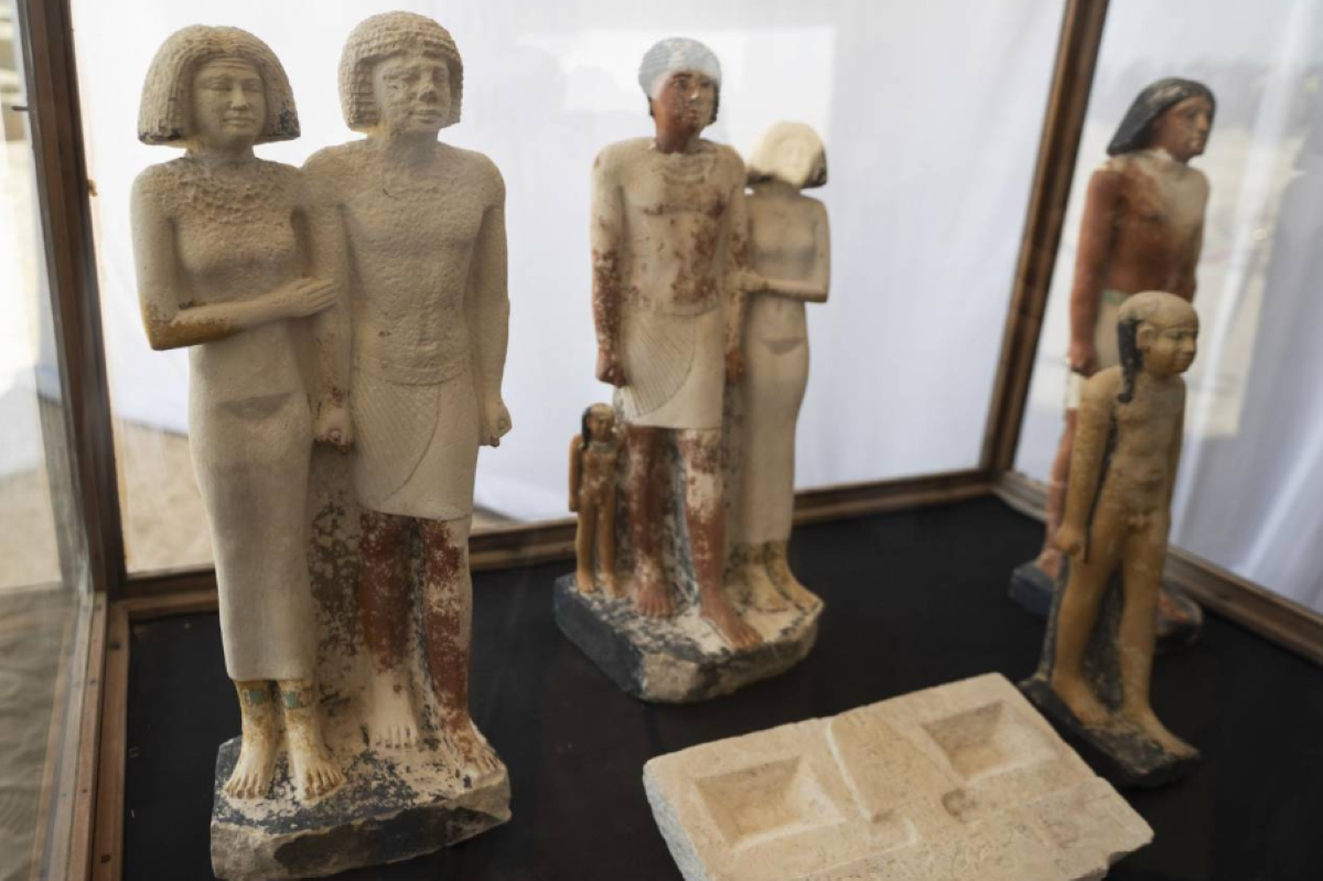 Algunas de las estatuas halladas en Egipto. Foto: Gentileza  EFE/EPA/Mohamed Hossam ElDin
