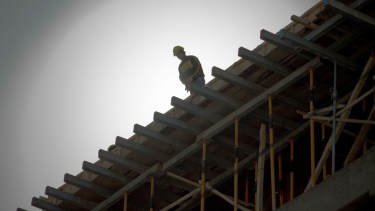 El trabajador y sus condiciones laborales. Un punto de permanente conflicto que llega a los tribunales. Foto Pablo Leguizamon.