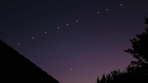 Los satélites de Elon Musk harán un desfile esta noche y se verán en Neuquén y Río Negro