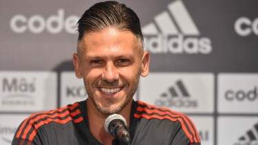 Martín Demichelis dirigirá hoy su primer partido oficial como entrenador de River. 