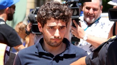 "Recuerdo que lo agarra de la cabeza y le vuelve a dar dos o tres patadas", dijo el testigo Tomás Bidonde. (Foto Infobae)