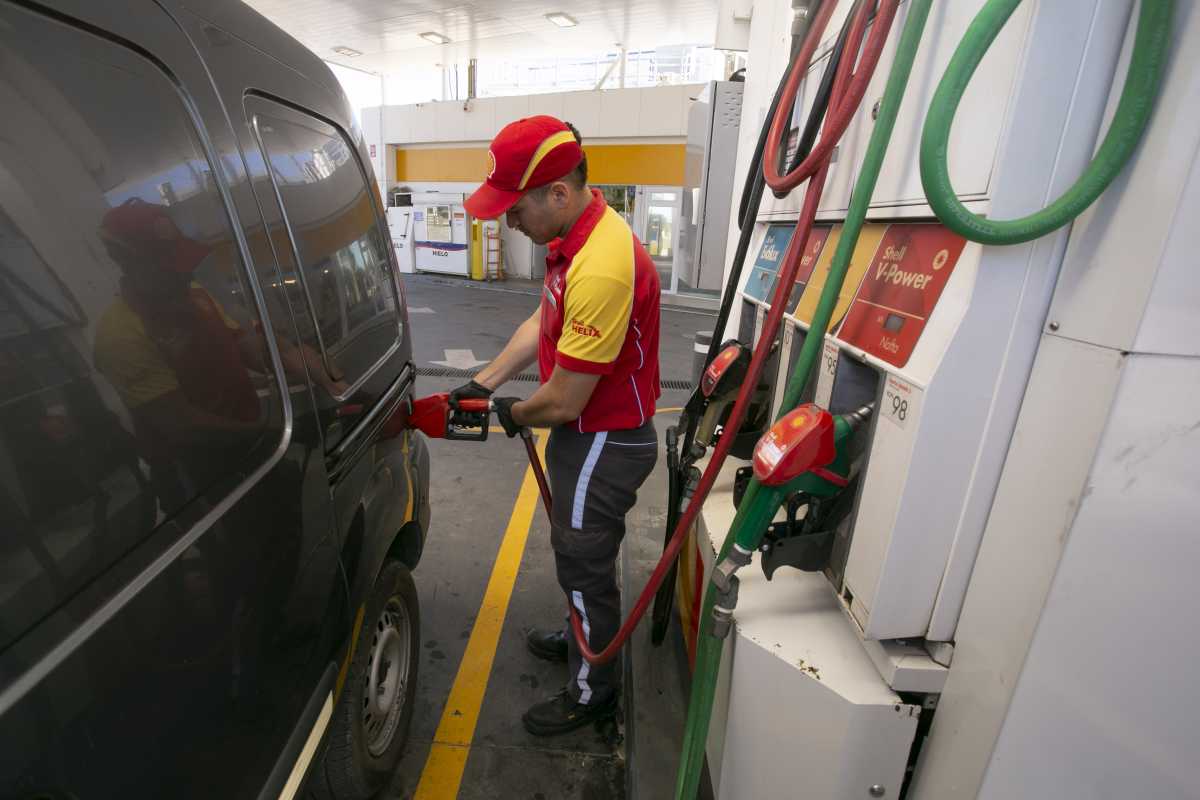 El litro de nafta más económica en Neuquén vale $146,30 y en Roca $144,70. (Foto: archivo Pablo Leguizamón)