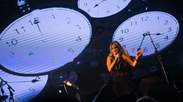 Cantilo recorrió sus mejores clásicos en la primera noche de la fiesta. Fotos: Pablo Leguizamón.