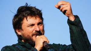 «Cortina de humo»: Juan Grabois defendió a Jones Huala y apuntó contra los políticos