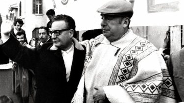 El escritor apoyó a Salvador Allende en sus campañas presidenciales.