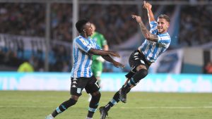 Racing le ganó a Lanús en el Cilindro y lo dejó sin invicto en la Liga Profesional: mirá los goles