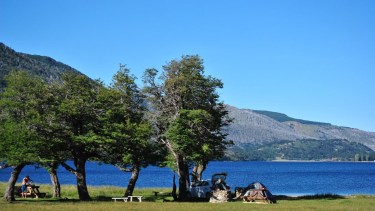 Aluminé, río, montañas y tranquilidad para pasar el verano y elegirla en febrero. Foto: Turismo Aluminé.