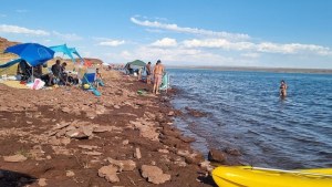 ¿Y si nos vamos a El Chocón? Precios para ir en carpa, en cabaña y el plan para la escapada perfecta