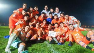 Deportivo Roca ganó el torneo amistoso en El Chañar y se quedó con 250 mil pesos de premio