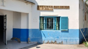 El reclamo en una escuela de San Isidro: «Seguimos con mentiras desde el Consejo Escolar»