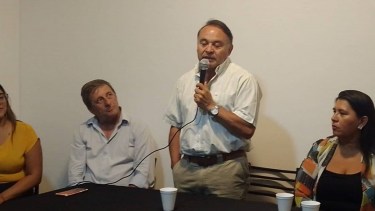 Durante la inauguración de la sede, los candidatos expusieron sus propuestas. Foto: Gentileza.