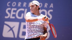 Francisco Cerúndolo mostró su jerarquía y avanzó en el ATP 250 de Argentina