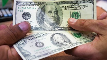 Estados Unidos aclaró que el dólar de «cara chica» vale lo mismo y no hace falta canjearlo