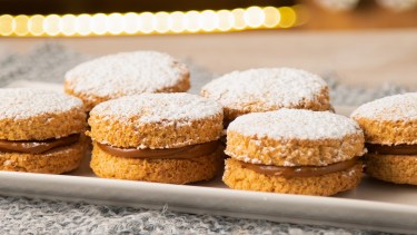 ¿Te gustan los alfajores de coco? No te pierdas esta receta imperdible para hacerlos hoy