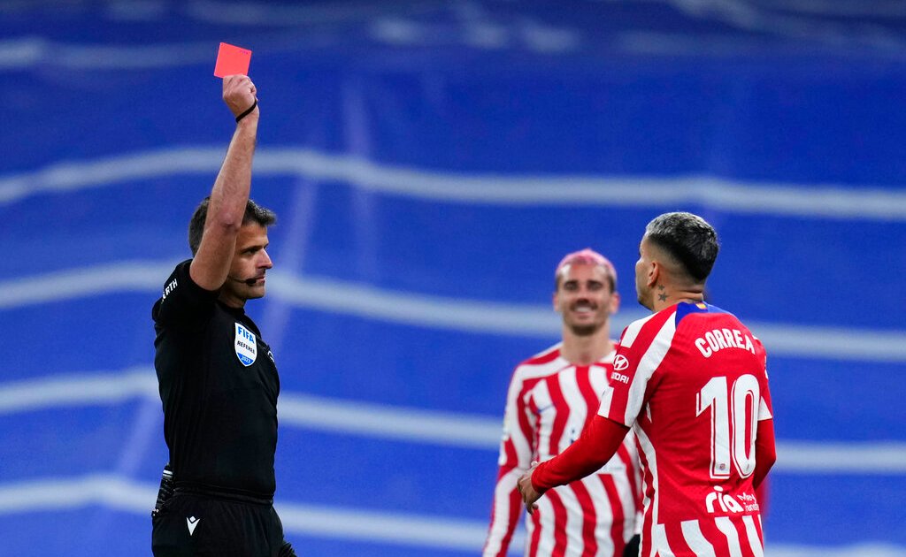 An Argentine Expelled And Uruguayan Goals In The Draw Of The Madrid