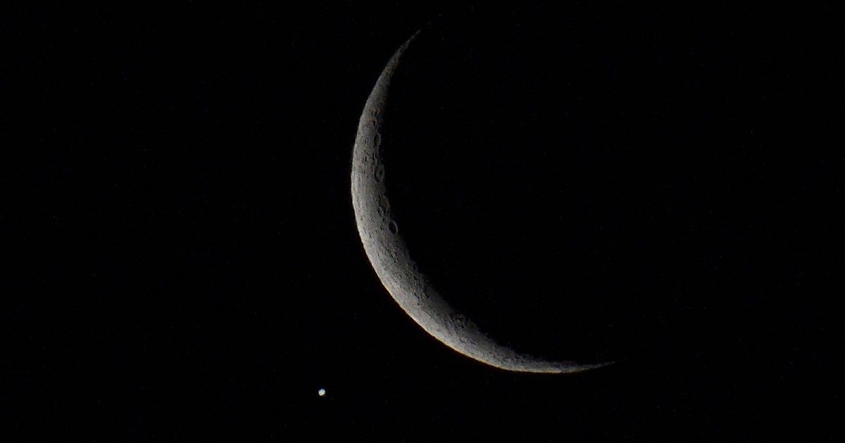 La luna se «comió» a Júpiter en el cielo de Neuquén y Río Negro thumbnail
