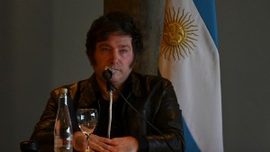 Milei llega a Bariloche al Foro Llao Llao: el rol de la Provincia y las protestas que se preparan
