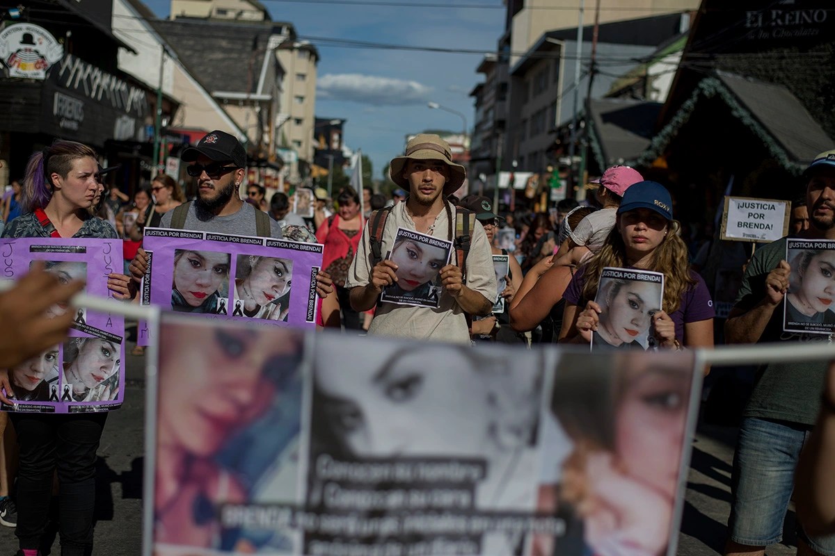 A principios de enero, familiares, amigos y conocidos de Brenda Díaz reclamaron justicia en Bariloche. (foto de archivo)