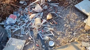 Encontraron jeringas y tubos de ensayo con sangre tirados en Vista Alegre 