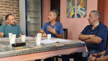 Ayer se presentó el acuerdo entre Carlos Banacloy, candidato a intendente de Orgullo Roquense, y el MAD.