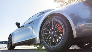 Neumáticos más grandes y menos contaminantes es lo que plantea la industria actual