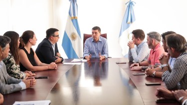 El vicegobernador se reunió con los diputados de bloques aliados al MPN (Prensa Legislatura)