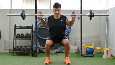 Jeldres volvió a la ciudad para completar su rehabilitación tras la rotura de ligamentos en Guatemala. (Foto: Florencia Salto)