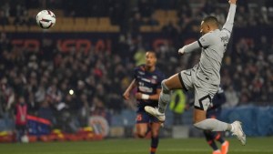 Alerta PSG: Mbappé se pierde los octavos de la Champions por lesión