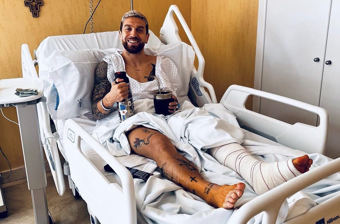 El Papu Gómez fue operado en España de una lesión en el tobillo.