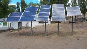 Una escuela rural de Neuquén se abastece hace mas de 17 años con energía solar