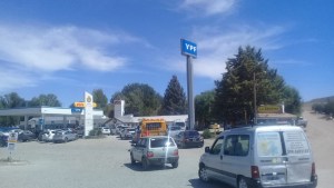 Fin de semana largo: el éxodo turístico del valle a la cordillera genera largas filas en la Ruta 237