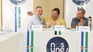 Doñate anunció las listas del frente del PJ que apoya a Weretilneck