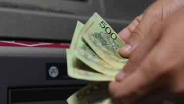 Como todos los meses, los aumentos no cesan y cada vez se acumulan más a medida que la inflación avanza a un ritmo del 6% promedio. Foto Archivo.