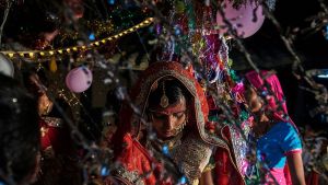 Miles de personas fueron arrestadas en India por matrimonios ilegales con niñas