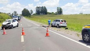 Chocaron dos autos argentinos en Brasil: murieron una mujer y una niña de 5 años