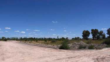 En Cipolletti, más de 190 familias podrán tener servicios en sus lotes. Foto: Matías Subat