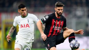 Patadón del Cuti Romero en la derrota del Tottenham con Milan por Champions League