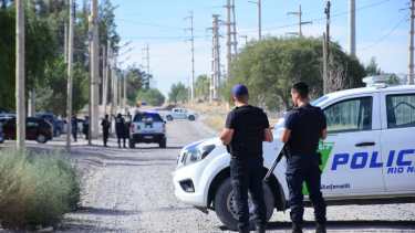 Efectivos de distintas unidades fueron convocados para generar un cerco alrededor del penal.