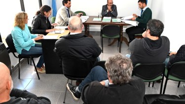 El juez electoral Carlos Da Silva encabezó la audiencia exclusiva con las alianzas de peronistas. Foto: Marcelo Ochoa.